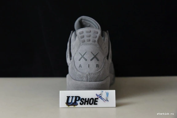 x 4“ Air Jordan Cool 930155-003 KAWS Grey”930155-003 0429